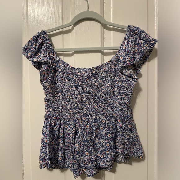 2 for $6 Babydoll, dizzy floral blouse - Picture 8 of 8